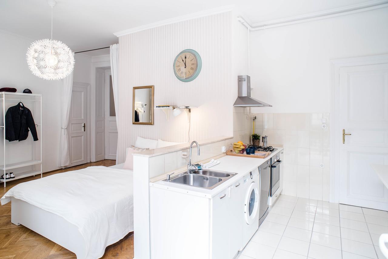 Nine Trees Apartment Budapest Exterior photo