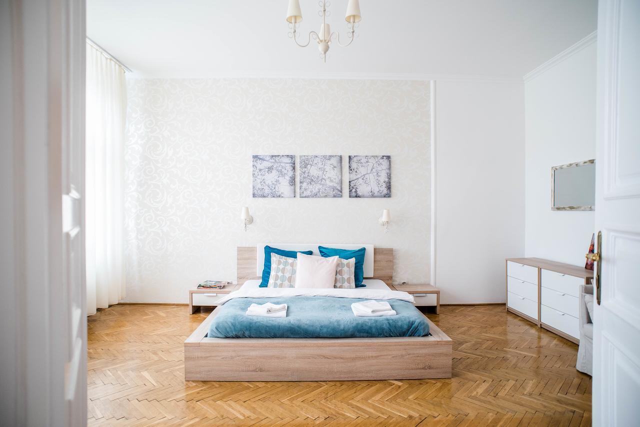 Nine Trees Apartment Budapest Exterior photo
